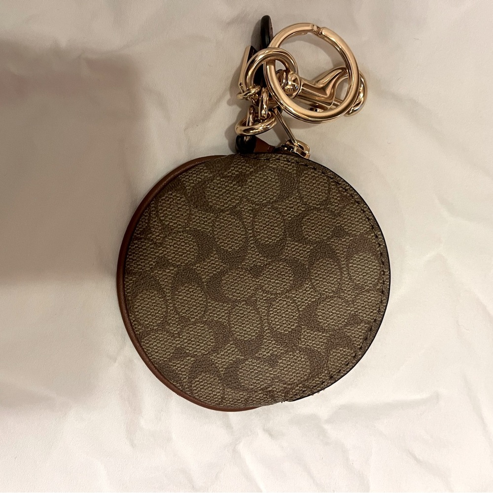 Coach round coin case/ key ring